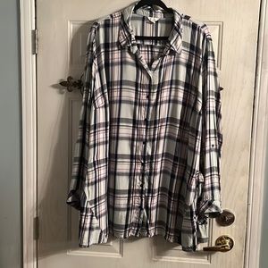 Cato 26/28 light blue navy purple thine plaid button down